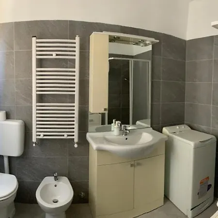 Lingotto House Apartment